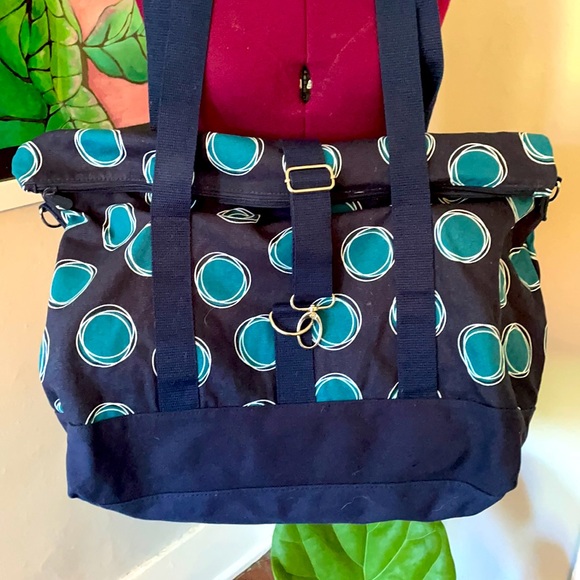 NEW Fold-over Weekender Thirty-one Gifts - Picture 6 of 9